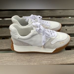 Sam Edelman Layla Sneaker